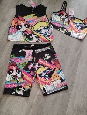 3pc Multicolor Powerpuff Shorts Set -2Crop Tops& 1pr Of Shorts🆕🩷✨